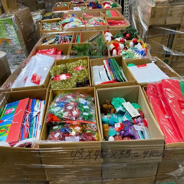 Pallet Decorations for Christmas- Assorted - Image 2