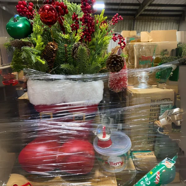 Christmas Sale Items - Pallets - Image 3