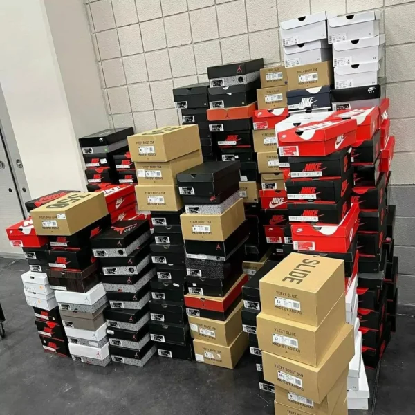 Wholesale Nike Sneakers - pallets - Image 4