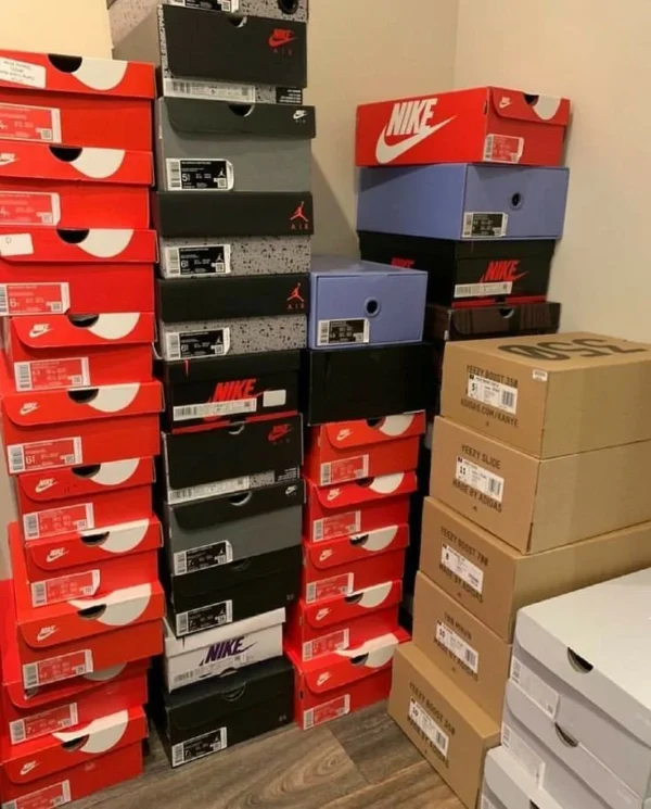 Wholesale Nike Sneakers - pallets - Image 2