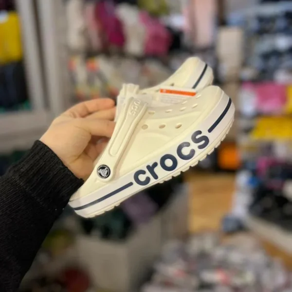 Crocs Sale - pallet - Image 2