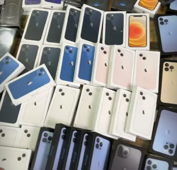 iPhone for Sale Used - pallets - Image 4