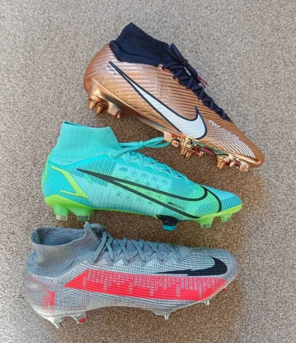 Soccer cleats pallets - Image 2