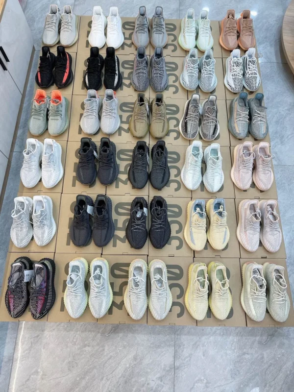 YEEZY SHOES